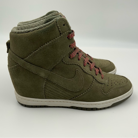 Nike Dunk Sky High Olive Green Suede Hidden Wedge Sneakers. Women’s Size 8. - Picture 3 of 10
